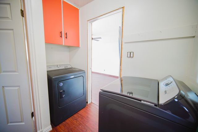 202 N 10th Street, Jacksboro, TX 76458