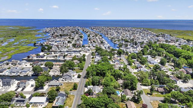 705 Nautilus Boulevard, Forked River, NJ 08731