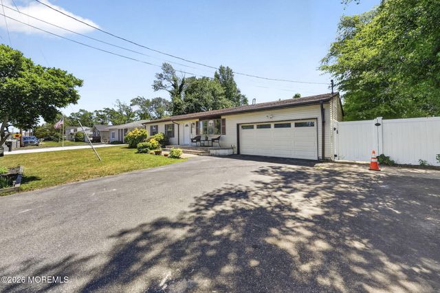 705 Nautilus Boulevard, Forked River, NJ 08731