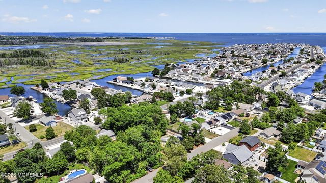 705 Nautilus Boulevard, Forked River, NJ 08731