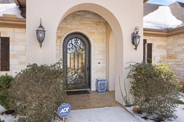 203 Pristine LN, Georgetown, TX 78633