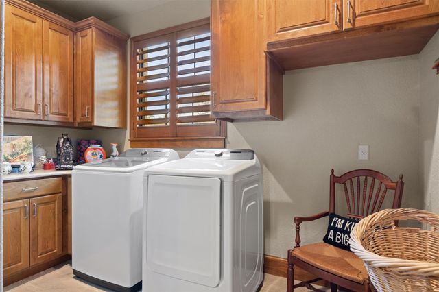 203 Pristine LN, Georgetown, TX 78633