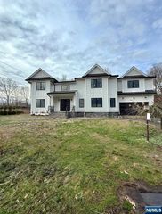 3 Meadow Street, Cresskill, NJ 07626