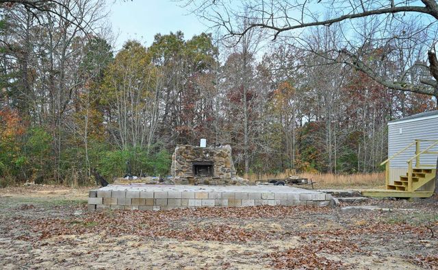 145 W Polk Road 76, Mena, AR 71953