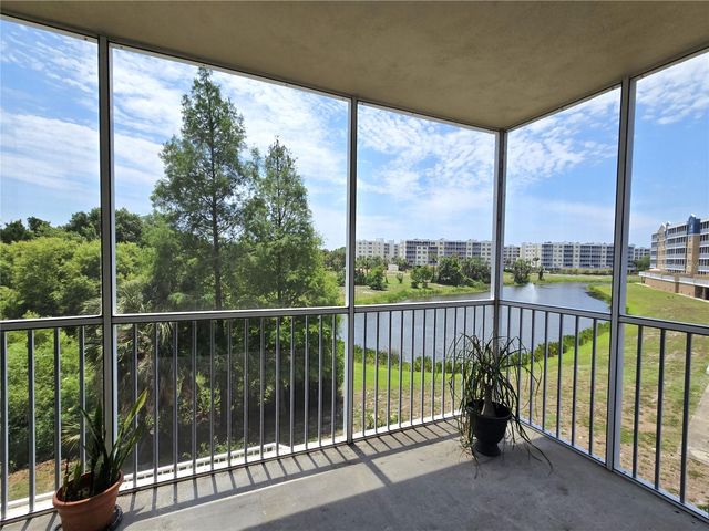 960 STARKEY ROAD 9206, Largo, FL 33771