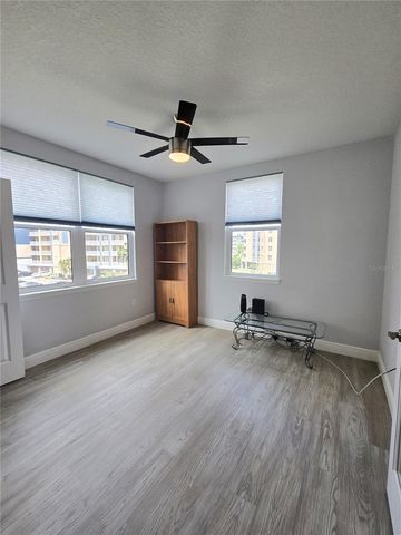 960 STARKEY ROAD 9206, Largo, FL 33771