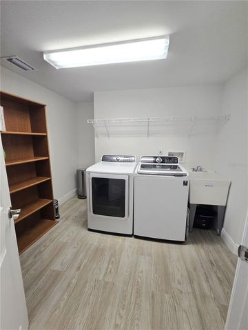 960 STARKEY ROAD 9206, Largo, FL 33771
