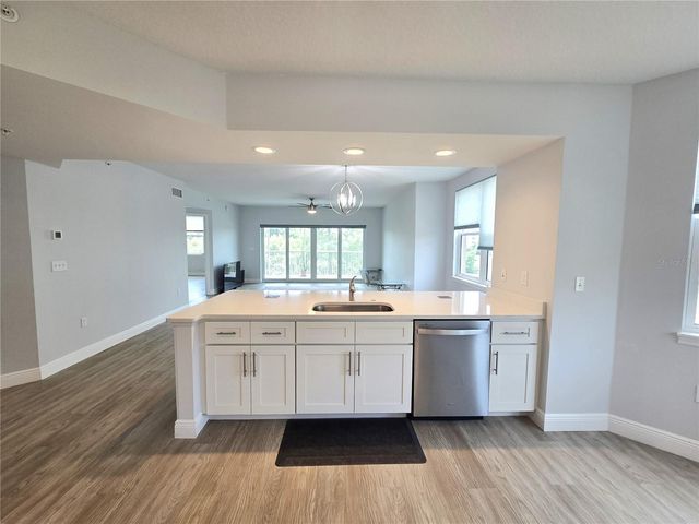 960 STARKEY ROAD 9206, Largo, FL 33771