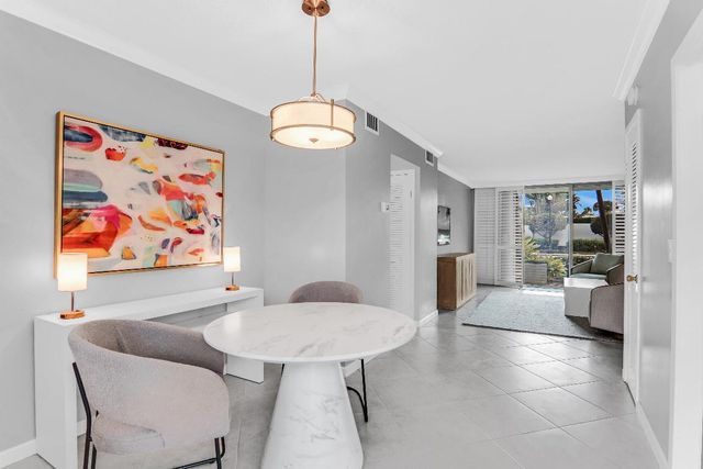 139 Sunrise Avenue 103, Palm Beach, FL 33480