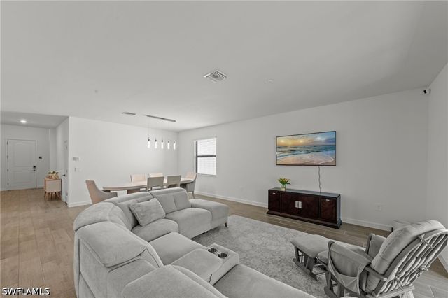 10542 Timber Creek DR, Fort Myers, FL 33913