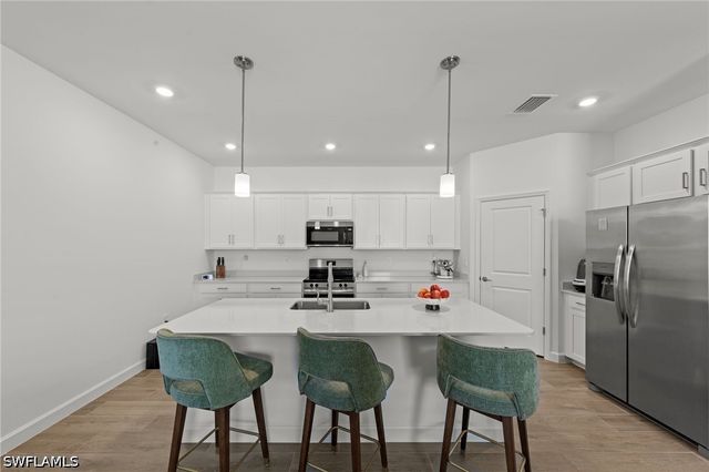 10542 Timber Creek DR, Fort Myers, FL 33913