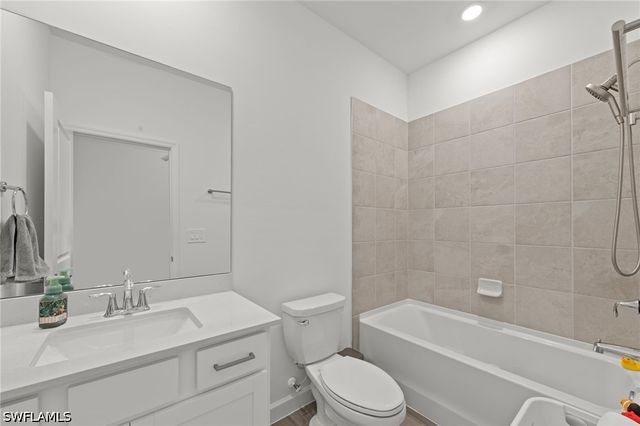 10542 Timber Creek DR, Fort Myers, FL 33913