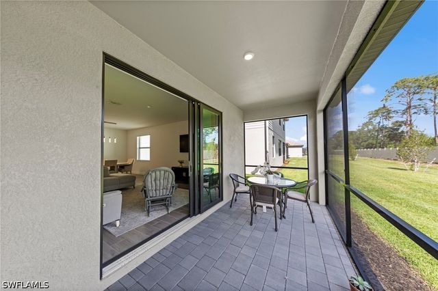 10542 Timber Creek DR, Fort Myers, FL 33913