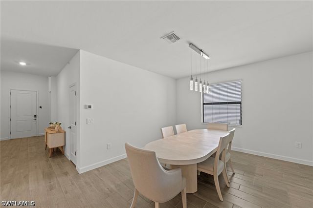 10542 Timber Creek DR, Fort Myers, FL 33913