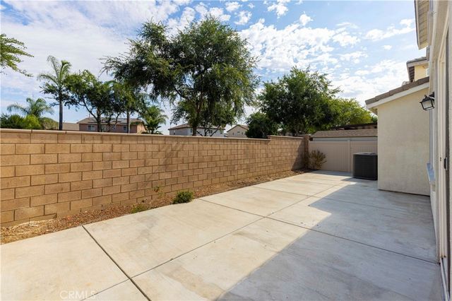 12858 Merdian St, Eastvale, CA 92880