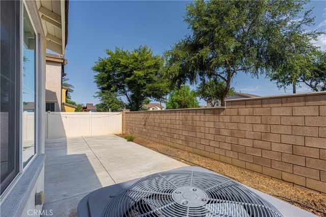 12858 Merdian St, Eastvale, CA 92880