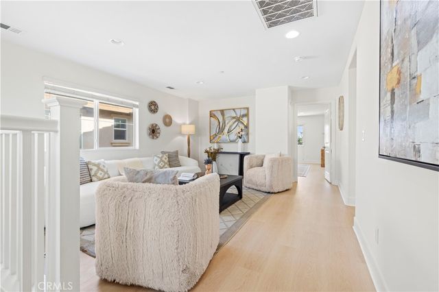 12858 Merdian St, Eastvale, CA 92880