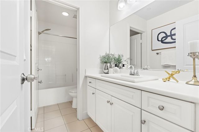 12858 Merdian St, Eastvale, CA 92880