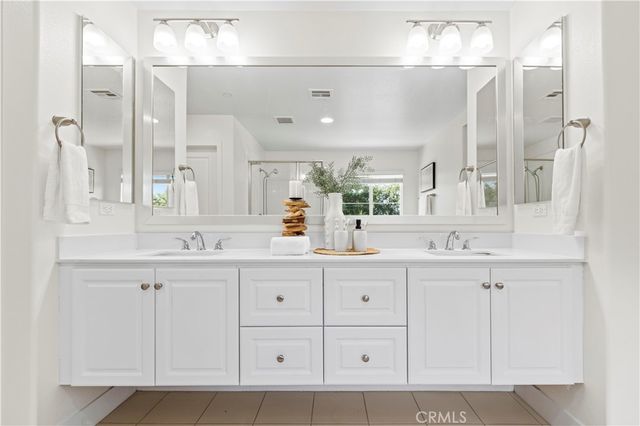 12858 Merdian St, Eastvale, CA 92880