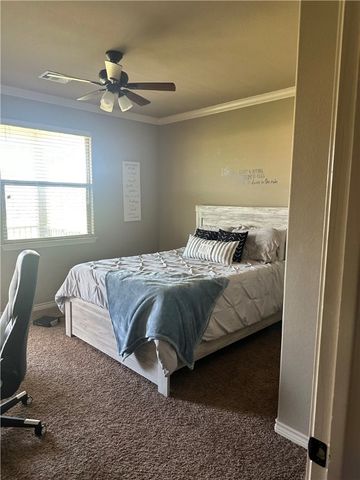 1738 Lonetree Drive, College Station, TX 77845