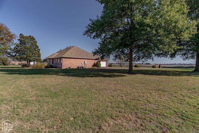 901 Balcom Lane, Trumann, AR 72472