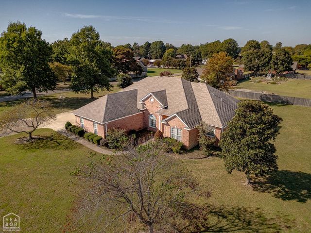 901 Balcom Lane, Trumann, AR 72472