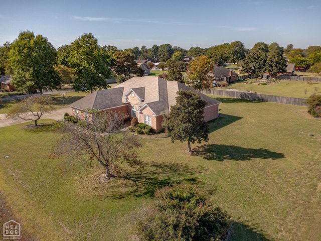 901 Balcom Lane, Trumann, AR 72472
