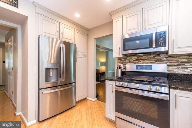 68 STEEPLECHASE DRIVE, Doylestown, PA 18901