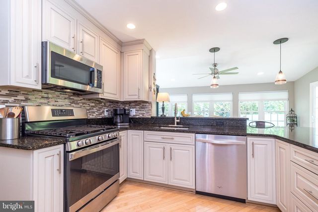 68 STEEPLECHASE DRIVE, Doylestown, PA 18901