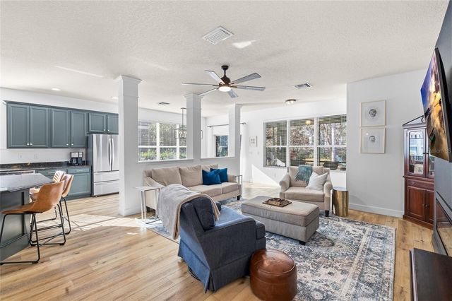 15814 STARLING WATER DRIVE, Lithia, FL 33547