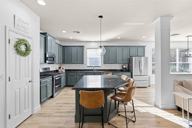 15814 STARLING WATER DRIVE, Lithia, FL 33547