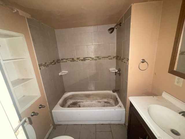 2756 Old Hobart Road, Lake Station, IN 46405