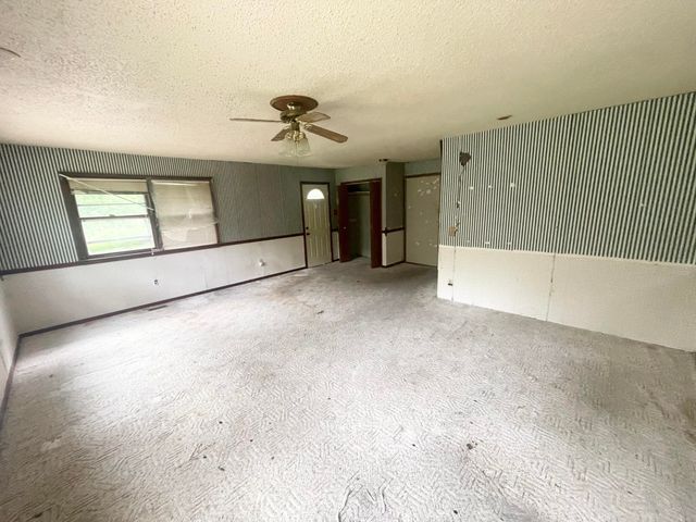 2756 Old Hobart Road, Lake Station, IN 46405