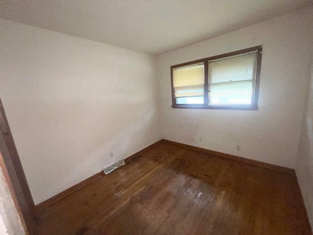 2756 Old Hobart Road, Lake Station, IN 46405