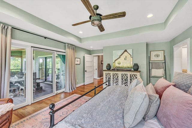 95 Watersong CIR, Union Hall, VA 24176