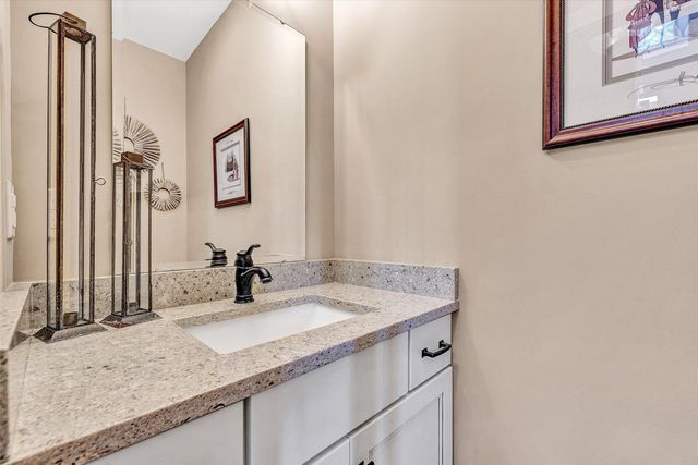 95 Watersong CIR, Union Hall, VA 24176