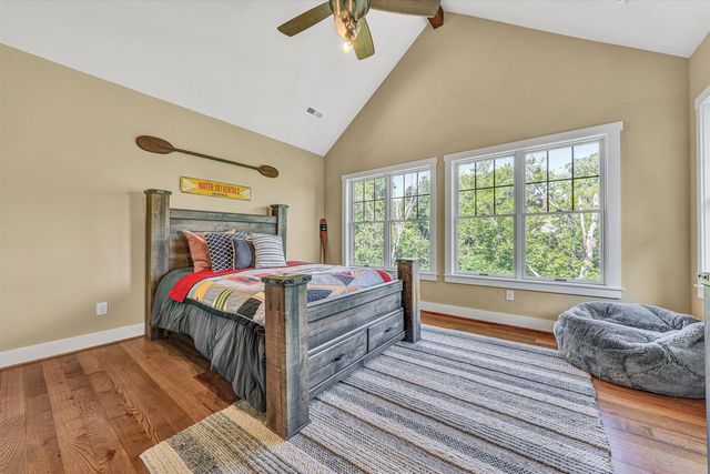 95 Watersong CIR, Union Hall, VA 24176