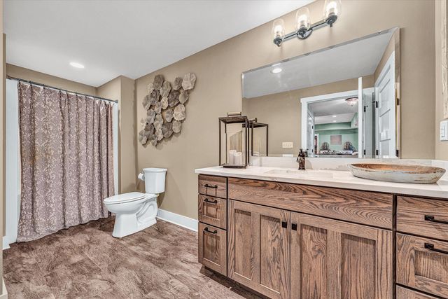 95 Watersong CIR, Union Hall, VA 24176