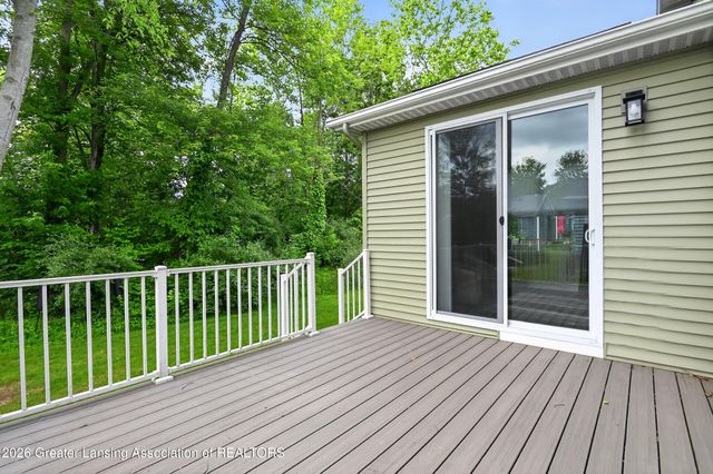 1533 Lytell Johnes Path 84, Williamston, MI 48895