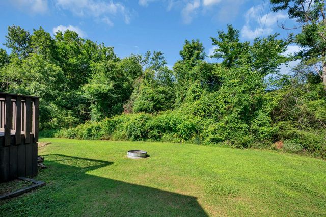 1315 North Charlotte Street, Dickson, TN 37055
