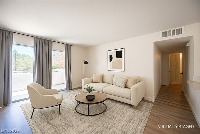 3065 Casey Drive 204, Las Vegas, NV 89120