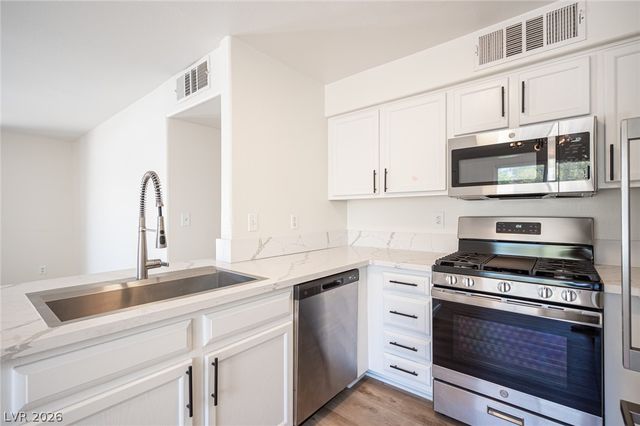 3065 Casey Drive 204, Las Vegas, NV 89120