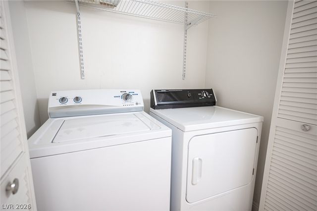 3065 Casey Drive 204, Las Vegas, NV 89120