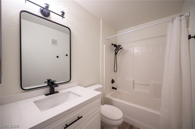 3065 Casey Drive 204, Las Vegas, NV 89120