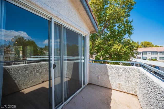 3065 Casey Drive 204, Las Vegas, NV 89120