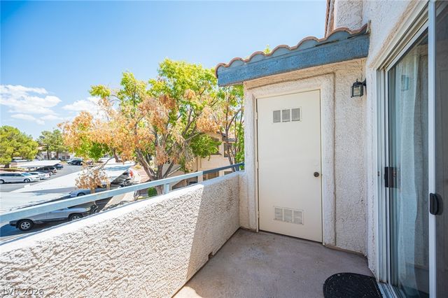 3065 Casey Drive 204, Las Vegas, NV 89120