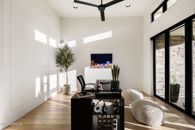 3964 E PENEDES Drive, Gilbert, AZ 85298