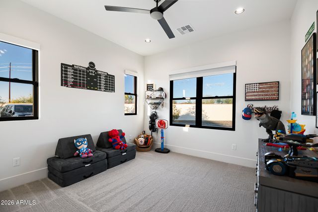 3964 E PENEDES Drive, Gilbert, AZ 85298