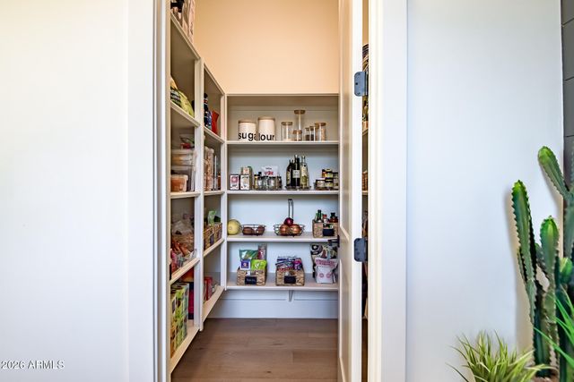 3964 E PENEDES Drive, Gilbert, AZ 85298