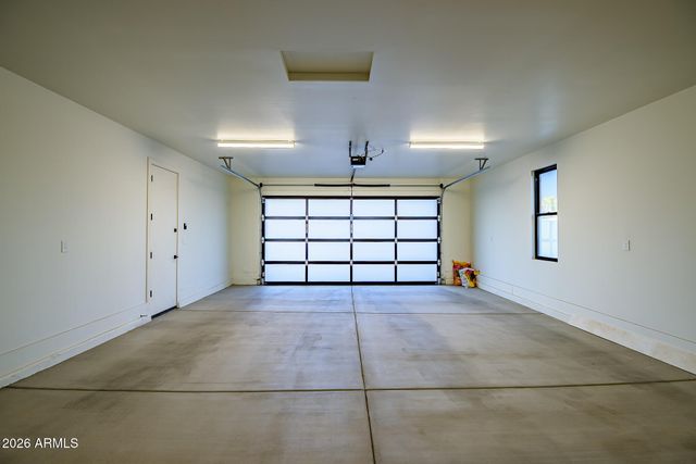 3964 E PENEDES Drive, Gilbert, AZ 85298